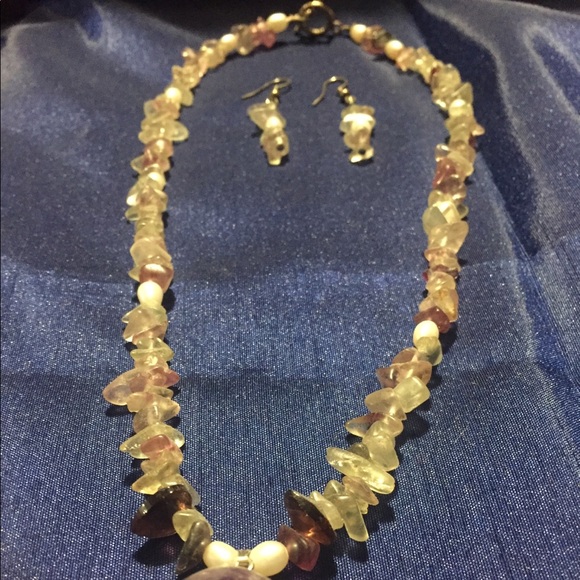 ⚡️One of a kind necklace & earrings set - Picture 8 of 8